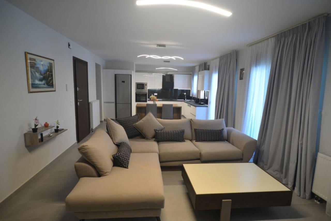 Poly'S Home 2 Ioannina Exterior photo
